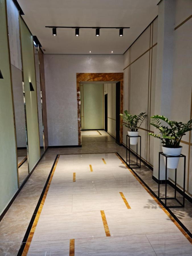 Апартаменты В Центре, В Новом Доме Алма Ата Екстериор снимка
